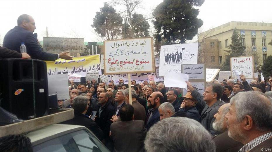 Proteste von Arbeitern in Teheran gegen arbeitnehmerfeindliche Gesetze; Foto: ILNA