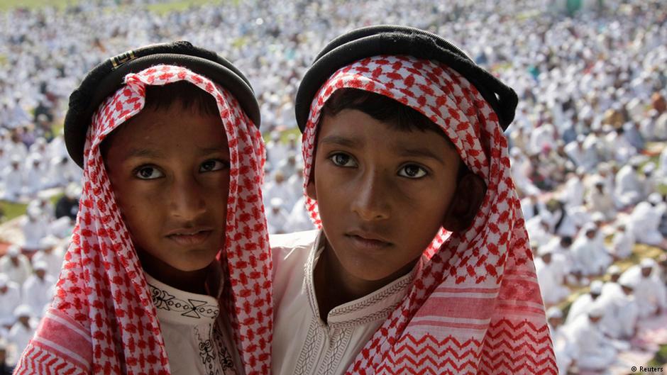 Muslimische Kinder während der Feierlichkeiten zum muslimisches Opferfest Eid al Adha in der indischen Stadt Allahabad; Foto: Reuters/Jitendra Prakash 