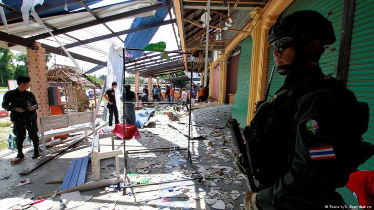Attack in Songgkhla, southern Thailand, in 2016 (photo: Reuters/S. Boonthanom)