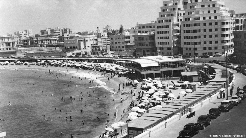 Gylmenopoulo Beach in Alexandria, Ägypten, 1960 Foto picture alliance ap images
