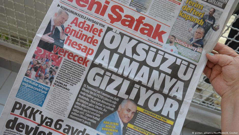 Tageszeitung Yeni Safak zu Adil Öksüz; Foto: picture-alliance/NurPhoto