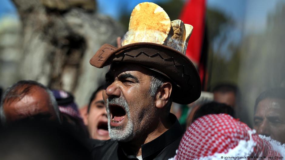 Proteste gegen die Erhöhung der Lebensmittelpreise in Jordanien am 1. Februar 2018; Foto: picture-alliance