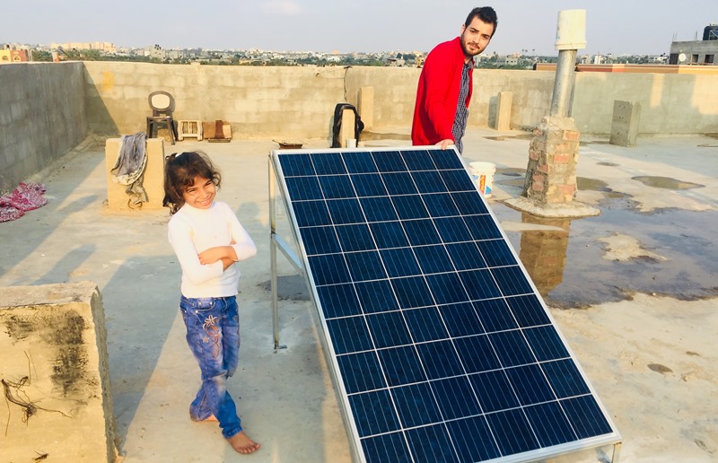 طاقة شمسية لمنطقة المغراقة في غزة. Foto: Inge Günther
