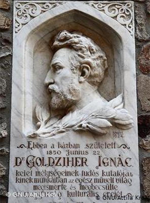Memorial to the Hungarian Orientalist Ignac Goldziher, founder of modern Islamic Studies (photo: Wikipedia)