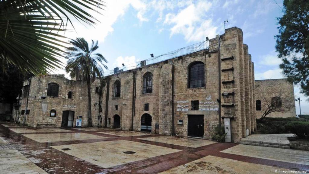 Das Jaffa Theater in Tel Aviv: Das einzige Theater, in dem es eine echte Zusammenarbeit von Juden und Arabern gibt. Foto: Imago /Sepp/Spiegel