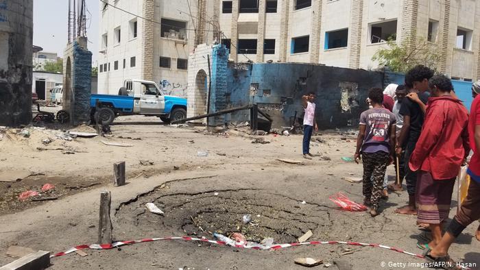 Selbstmordanschlag auf eine Polizeistation in der jemenitischen De-facto-Hauptstadt Aden im August 2019; Foto: Getty Images/AFP
