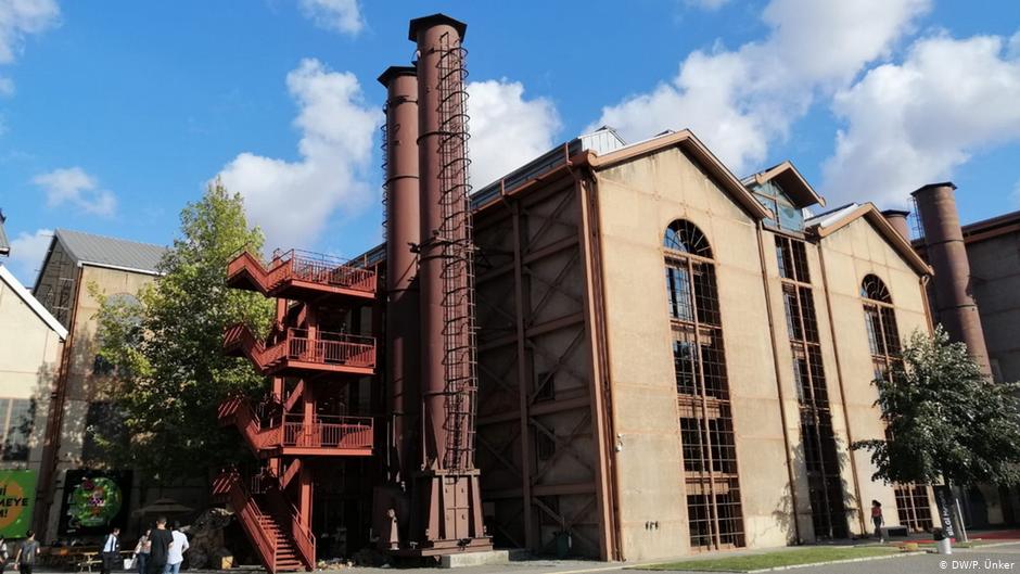 مصنع بومونتي التاريخي للبيرة المهدد بالهدم في إسطنبول - تركيا. Foto: DW