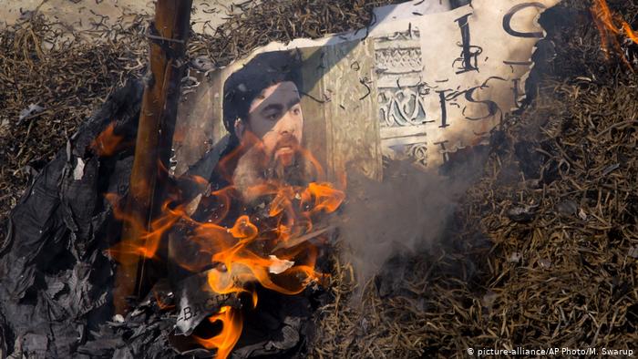 زعيم "داعش" أبو بكر البغدادي - مسيرة رعب وموت انتهت "بتفجير نفسه في نفق" بعد مطاردة