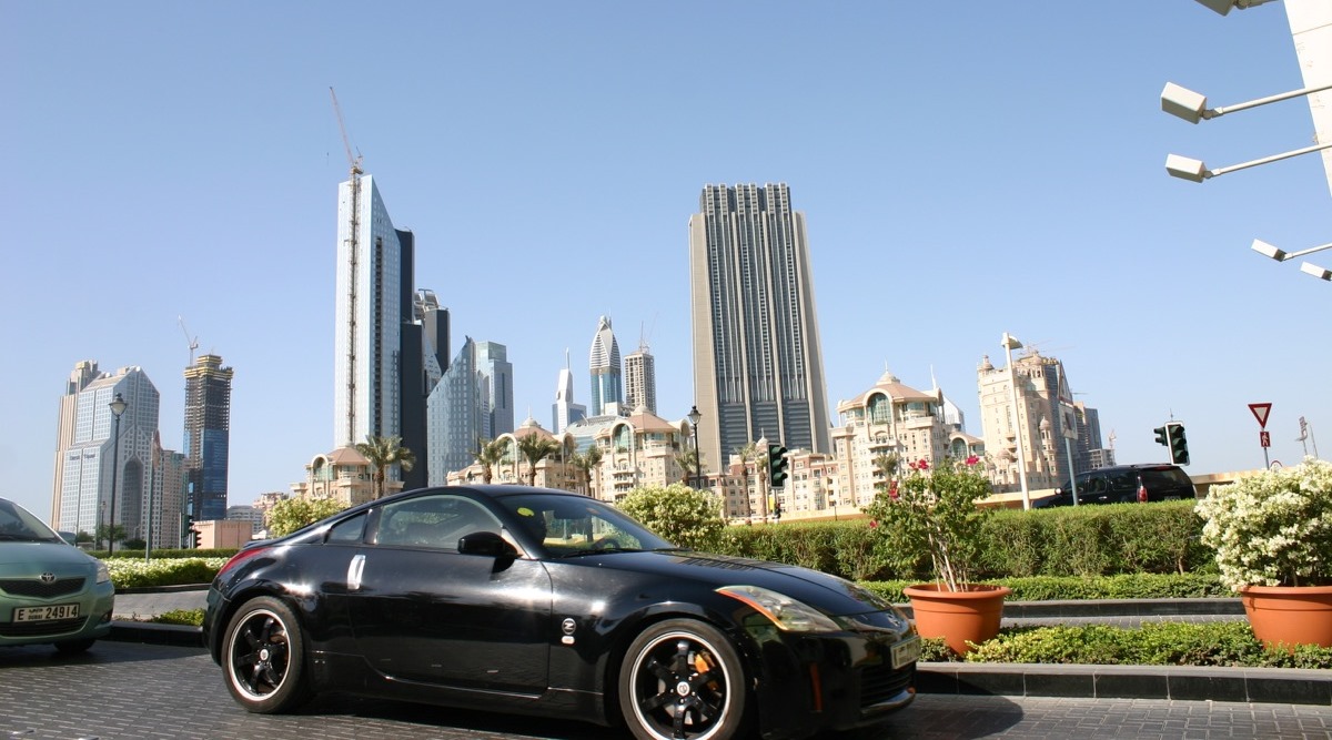 Luxury car in Dubai, symbolic of Western-style consumption (photo: Marian Brehmer)