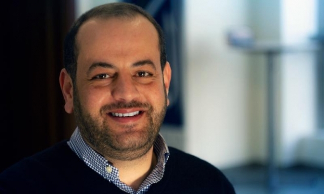 الإعلامي الفلسطيني رامي منصور يعمل مديرا لموقع عرب 48