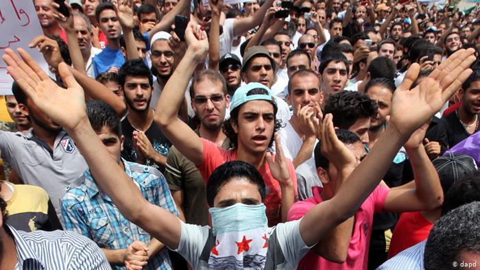 Protesters in Syria (photo: dpa)
