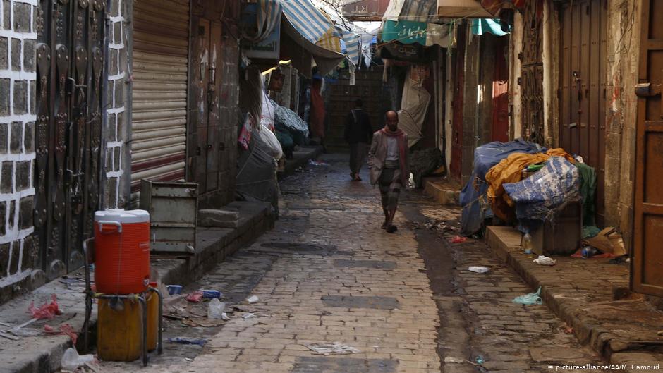 صنعاء في ظل كورونا -  مسؤولو الأمم المتحدة يناشدون المجتمع الدولي تقديم دعم دولي مالي عاجل إلى اليمن لمواجهة وباء كورونا