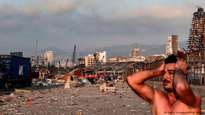 صور مروعة من انفجار مرفأ بيروت المرعب - كارثة مأساوية لم يشهد مثلها في تاريخه