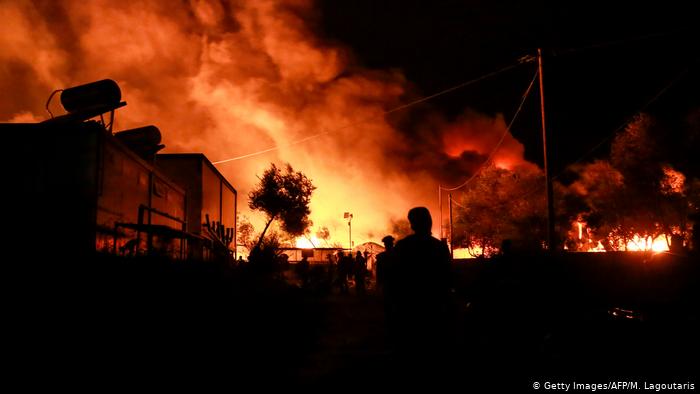 Fire burns at the Greek refugee camp Moria, 8 September 2020 (Photo: Getty Images/AFP/M. Lagoutaris)