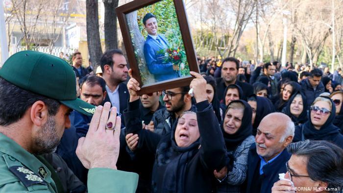 Anger at the Revolutionary Guards (photo: BORNA/M. K. Kamali)