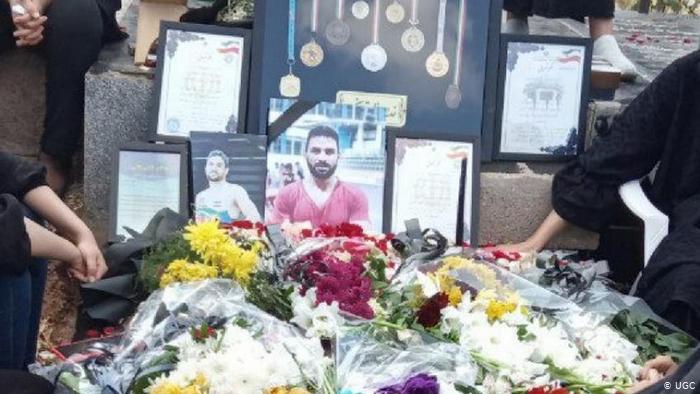 Mourning for executed wrestler Navid Afkari (photo: UGC)