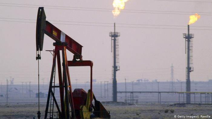 Saudi oilfield (photo: Getty Images/J. Raedle)