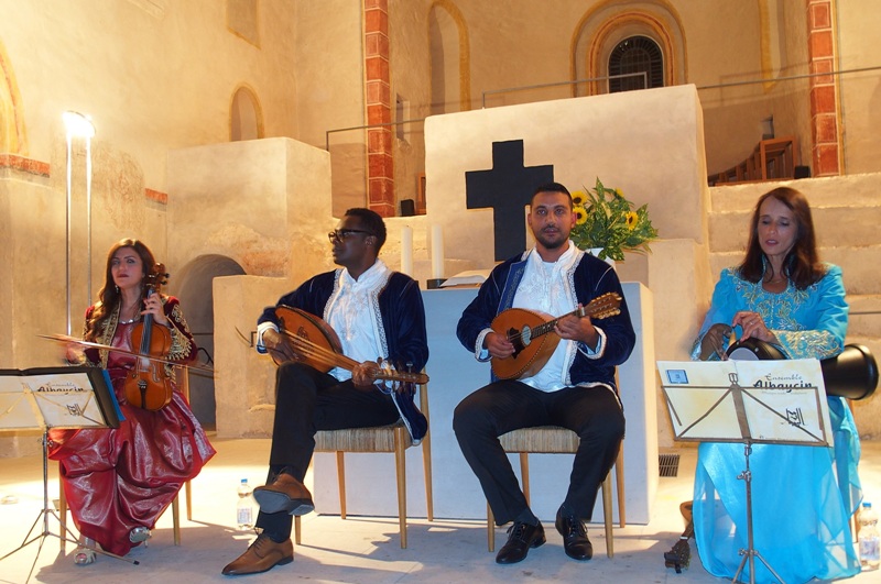 Das Ensemble Albaycin in der Sulzburger Kirche St.Cyriak; Foto: Stefan Franzen