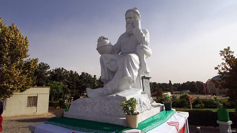 Statue of the Iranian poet, astrologer and philosopher Omar Khayyam, born 1048 in Nizhapur / Iran, died 1131 ibid. in Nizhapur (photo: ISNA)