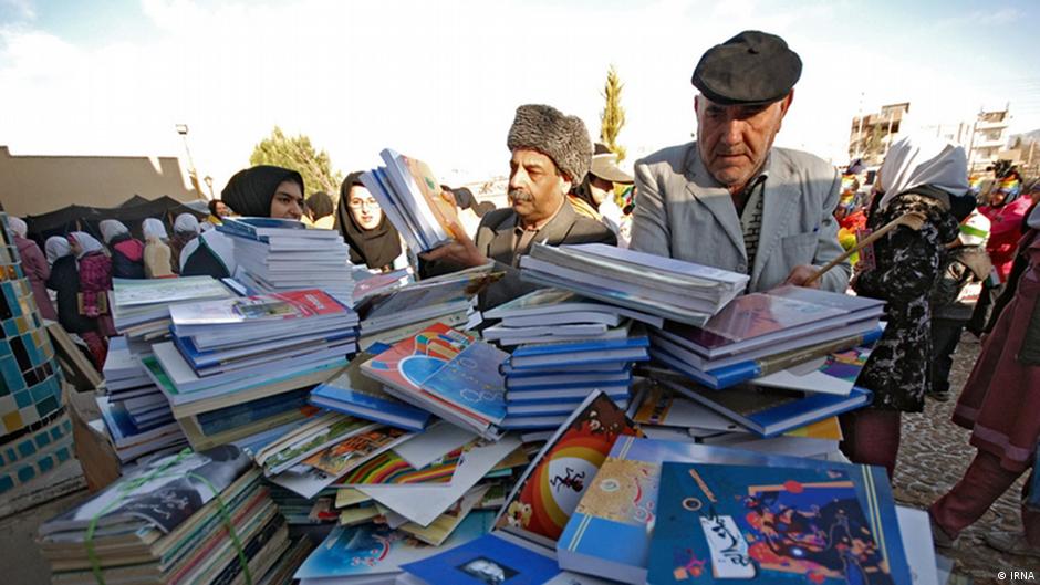 Nicht nur Zeitungen, auch Bücher unterliegen im Iran strengen Kontrollen; Foto IRNA.