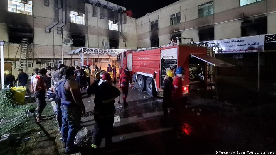 الحريق في مستشفى ابن الخطيب أدى إلى مقتل نحو  82 شخصاً وجرح العشرات - بغداد - العراق