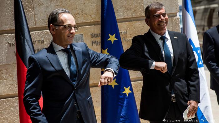 German Foreign Minister Heiko Maas meets his Israeli counterpart Gabi Ashkenazi in a show of solidarity during the latest escalation between Israel and Hamas (photo: picture-alliance/dpa)