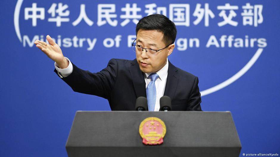 Der Sprecher der chinesischen Außenministeriums Zhao Lijian; Foto: picture-alliance/Kyodo