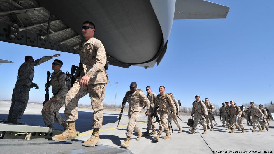 NATO troops leave Afghanistan (photo: AFP/Getty Images)