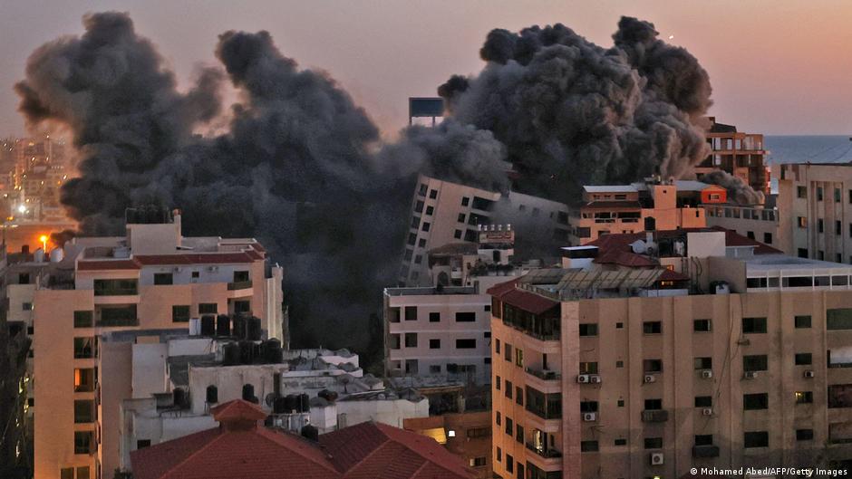 Bombing of Gaza, the Israeli response to Hamas rocket fire (photo: Mohamed Abed/AFP)