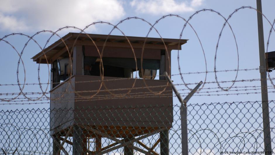 Watchtower at the US Naval Base Guantanamo Bay detention centre in Cuba (archive photo) (photo: US Navy/Spc Cody Black/REUTERS)