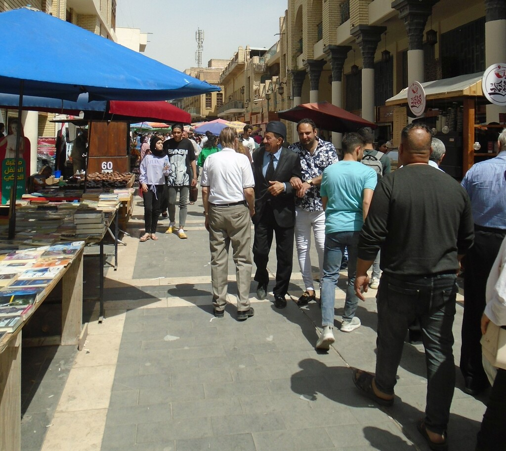 Mutanabi-Straße in Bagdad; Foto: Birgit Svensson