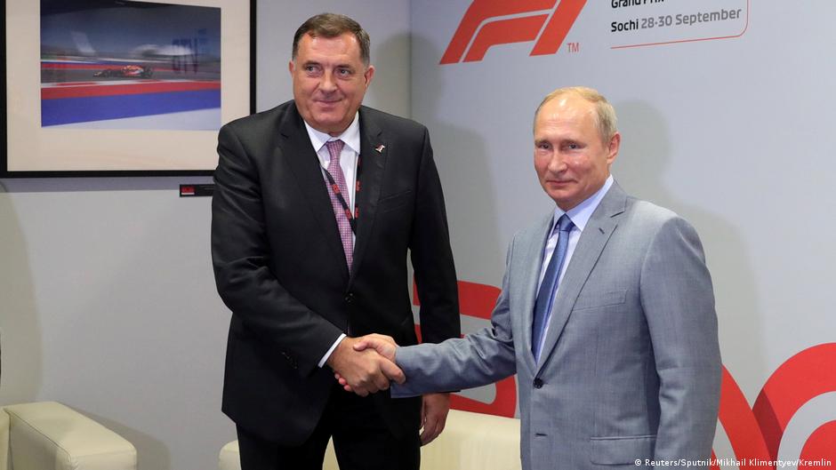 Milorad Dodik, the president of the Republika Srpska, visits Putin in Sochi in 2018 (photo: Reuters) 