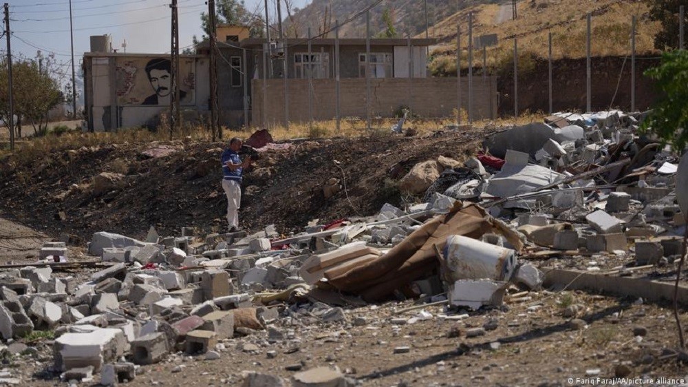 Zerstörung im nordirakischen Erbil nach einem Angriff der iranischen Revolutionsgarden Ende September  (Fariq Faraj/AA/picture alliance)&nbsp;