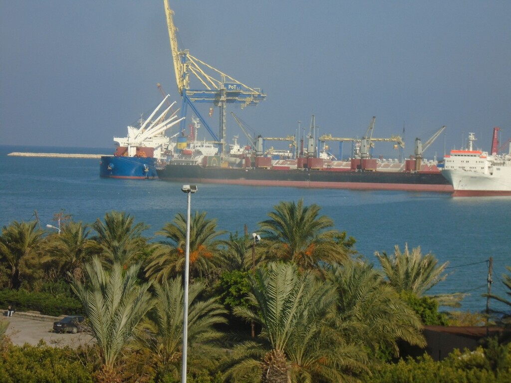 مرفأ طرابلس - لبنان. Hafen von Tripoli; Foto: Birgit Svensson