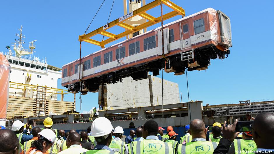 A carriage for Tanzania's SGR project is unloaded at Dar-es-Salaam port on 25 November 2022 (photo: Eric Boniphace/AFP)