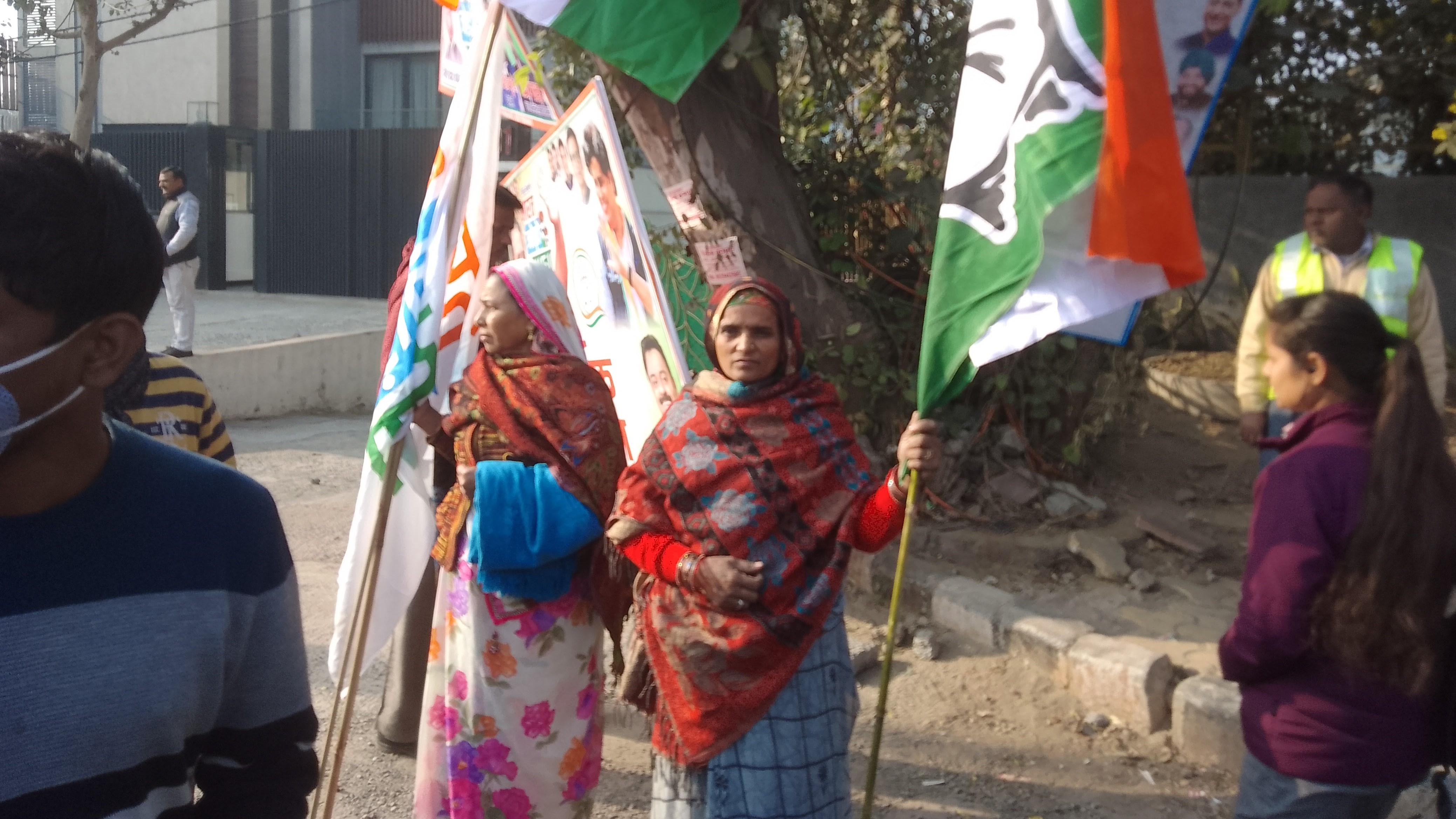 Frauen beim Bharat Jodo Yatra-Marsch (Foto: Faizan Ahmed)