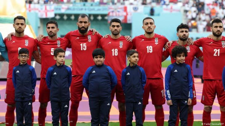 Iranische Fußballmannschaft bei der WM in Katar 2022; Foto: AFP