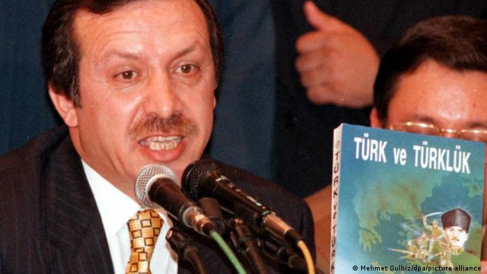 رجب طيب إردوغان - ابن صياد السمك الذي أصبح رئيسا لتركيا.  01 Erdogan Tuerkei Foto Picture Alliance