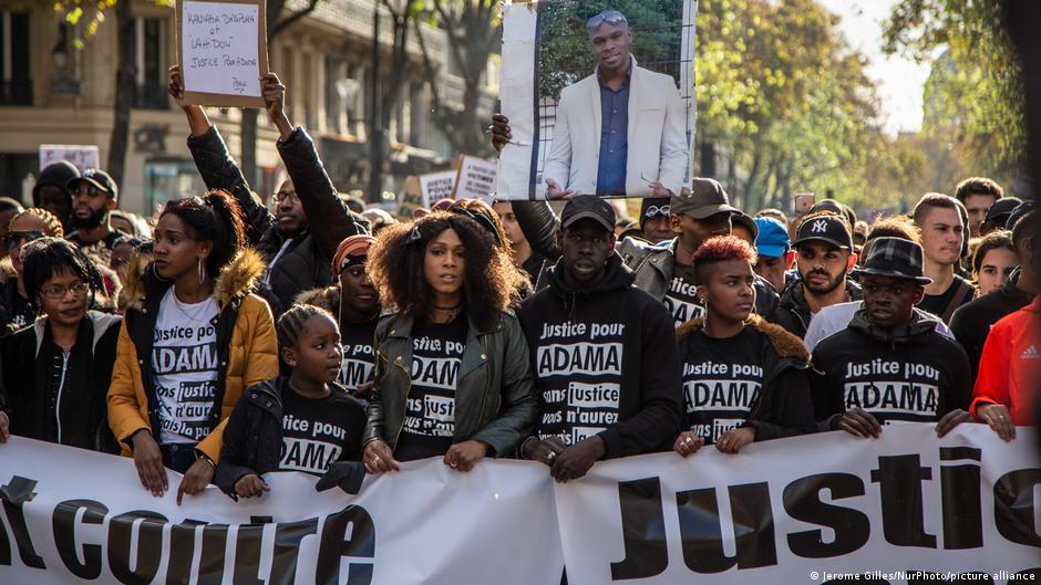The case of Adama Traore had many similarities to the later police killing of George Floyd in the U.S. (image: Jerome Gilles/NurPhoto/picture alliance)