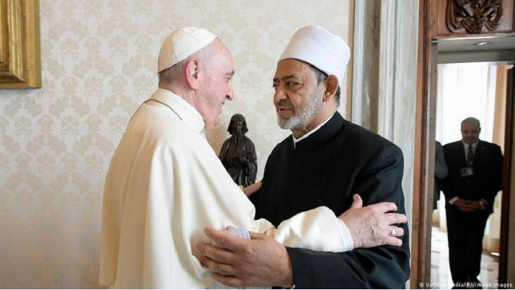 Pope Francis and Grand Imam Ahmed El Tayeb of Al Azhar in Cairo (image: Vatican News Media/PA/Imago Images)