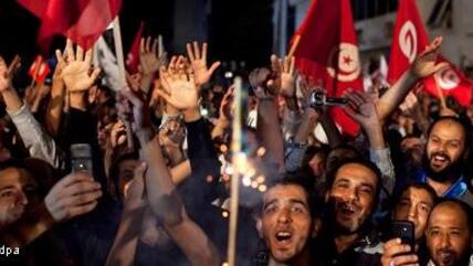 Anhänger der Ennahda am 25 Oktober 2011; Foto: dapd