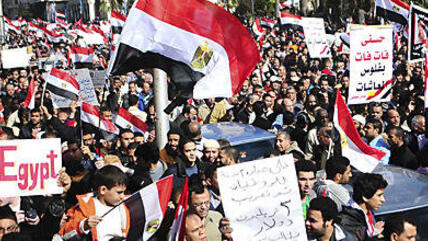Ägyptische Demonstranten während der Revolution vom 25. Januar in Kairo; Foto: AP