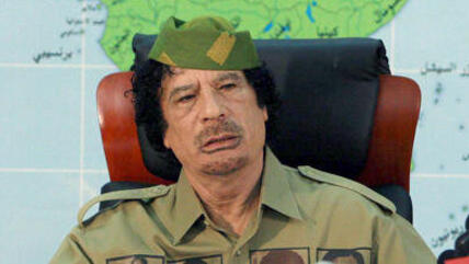 Libyens Muammar al-Gaddafi als selbsternannter Führer der ''Vereinigten Staaten von Afrika''; Foto:dpa