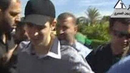 جلعاد شاليط يصل إسرائيل واستعدادات في مصر لاستقبال الأسرى الفلسطينيين 