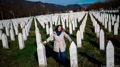 Bosnien: Gräberfeld bei Srebrenica (Archivfoto)