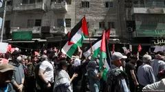 Seit Wochen protestieren jordanische Bürger vor der israelischen Botschaft in Amman.