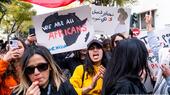 "Wir sind alle Afrikaner": Viele Tunesier zeigen auch Solidarität mit den Menschen aus Subsahara-Afrika, wie hier bei einer Demonstration in Tunis am vergangenen Wochenende