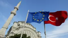 Symbolbild EU und Türkei; Foto: AP