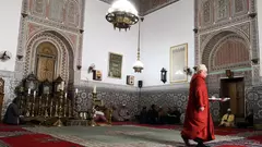 داخل ضريح الصوفي سيدي بلعباس، مراكش - المغرب.
