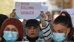 احتجاج عراقيات بعد مقتل المدونة طيبة العلي - العراق.